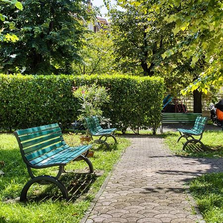 Walk To Navigli - Via Gola - 2 Bedrooms Apt Milan Extérieur photo