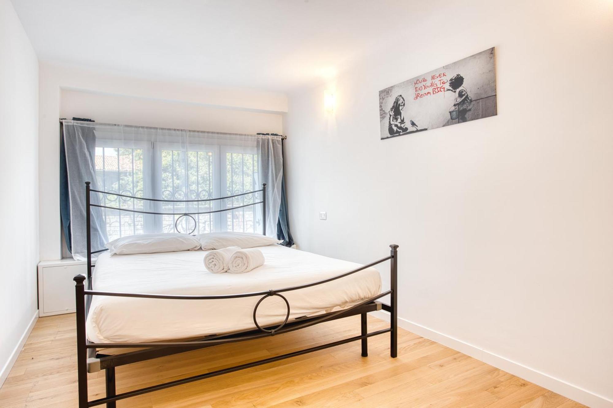 Walk To Navigli - Via Gola - 2 Bedrooms Apt Milan Extérieur photo